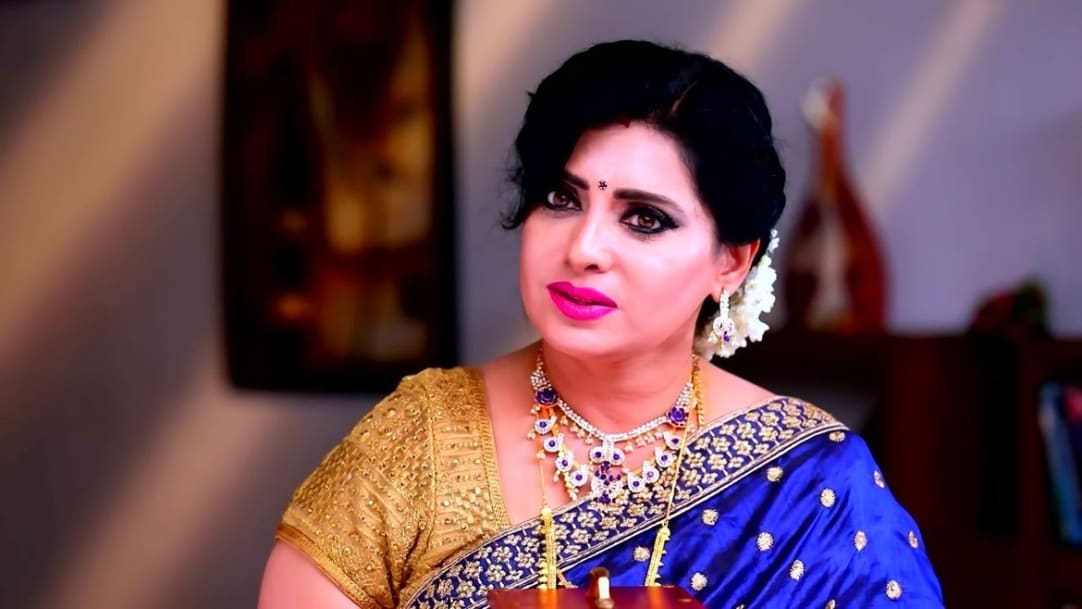 Sembaruthi TV Serial Online - Watch