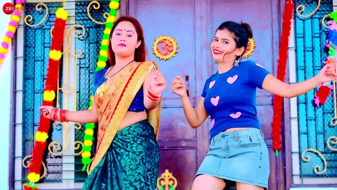 Kora Me Suta Ke - Full Video | Vimlesh Bawariya, Dayal Deewana & Aman Rock 