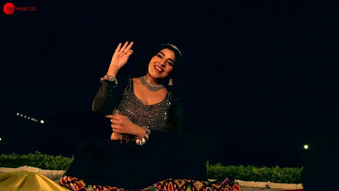 Pyari Banni - Full Video | Shikha Mathur, Dhanraj Dadhich & Nizam Khan 