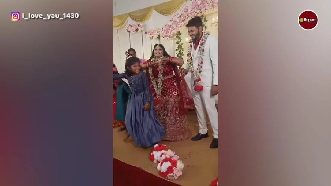 bride and groom dance viral video where public watch funny dance 