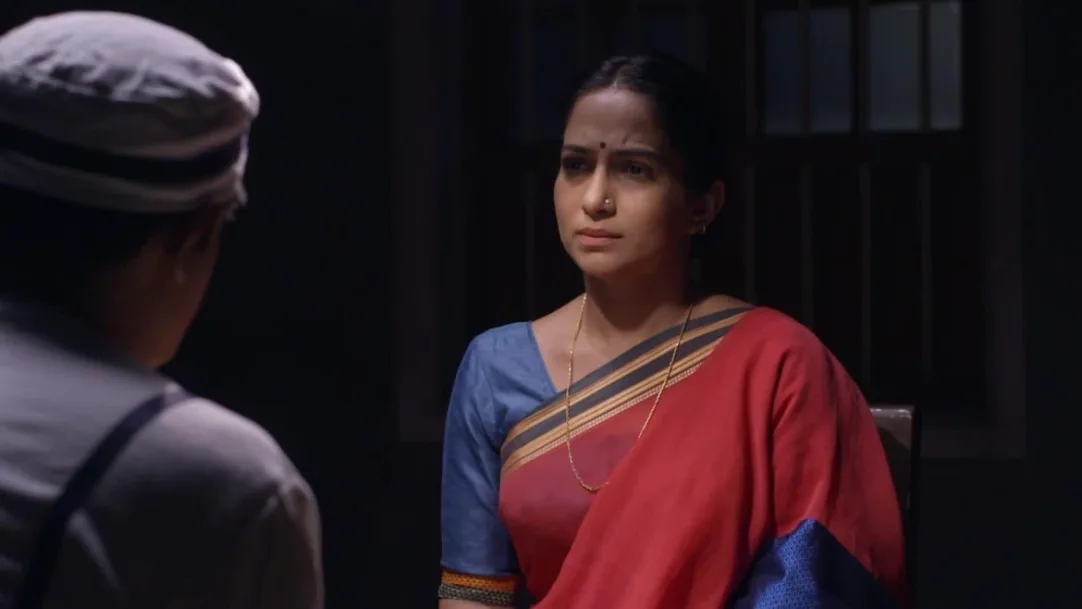 Anupriya meets Atul in Jail - Tujhse Hai Raabta highlights 