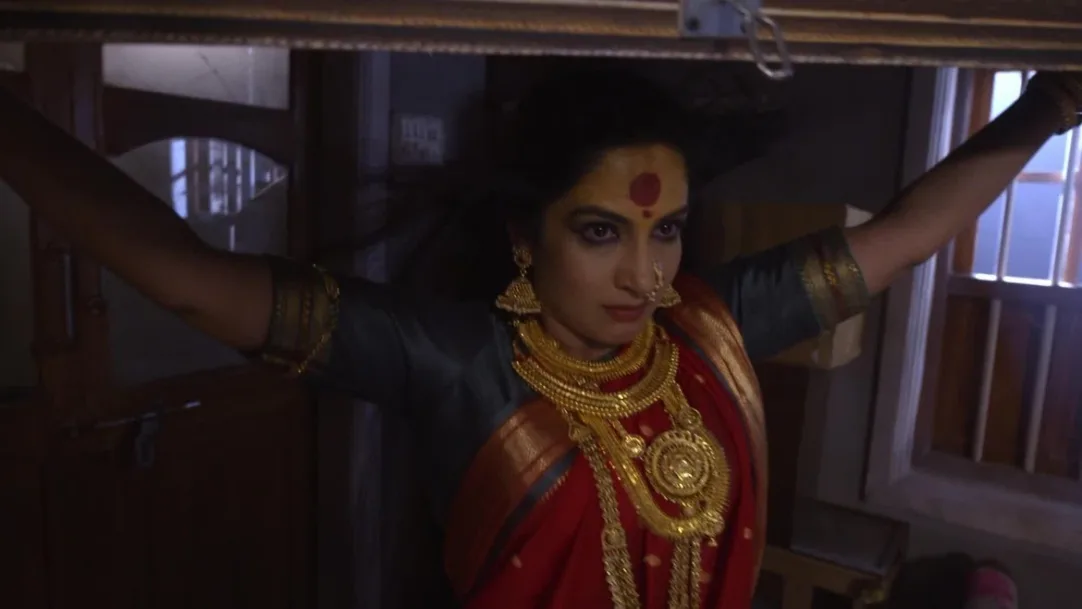 Anupriya attacks Kalyani - Tujhse Hai Raabta Highlights 