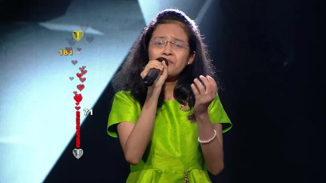 Anuja Performs on Dhol Bajne Laga - Love Me India Kids Highlights 