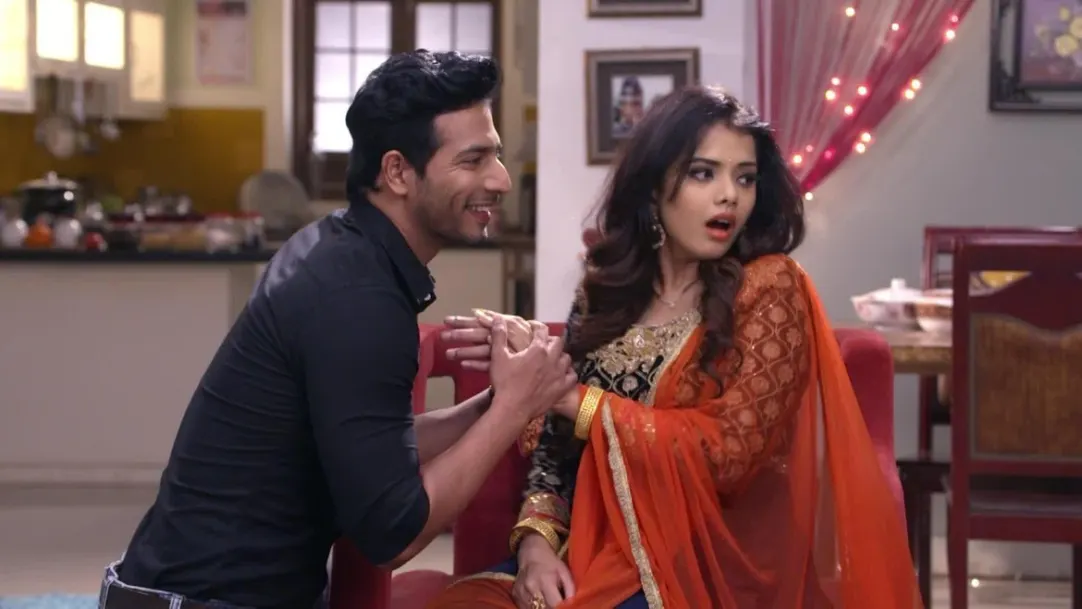 Malhaar and Aparna get romantic - Tujhse Hai Raabta Highlights 