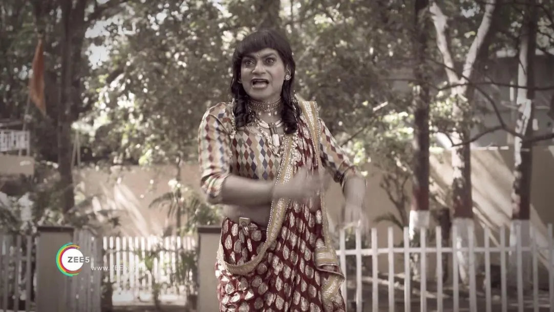 Transgender's curse! - Laal Ishq Promo