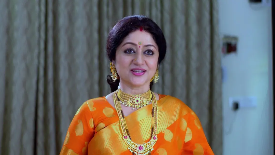 Akhilandeshwari wants Anushka to marry Aadithya - Paaru Highlights 