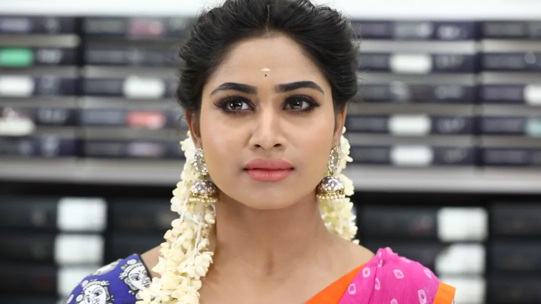 Zee tamil live sales tv today rettai roja