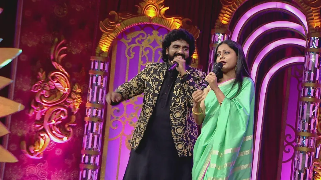 Adarsh Shinde and Ronkini Gupta?s melodious performance - Zee Marathi Awards 2019