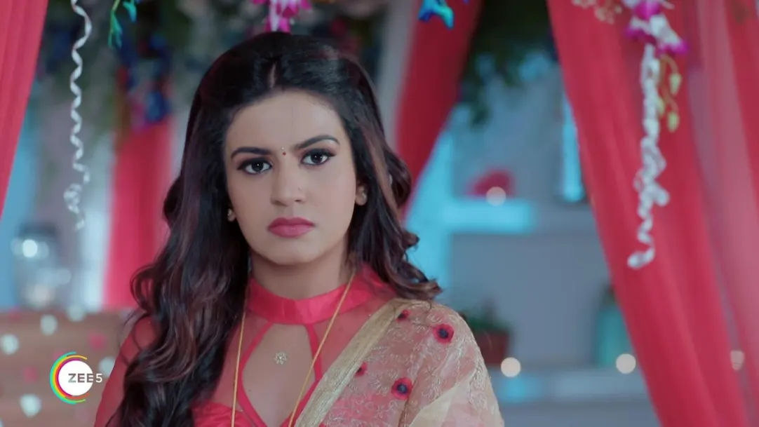Shivani Avoids Trishul | Naagini 2 | Promo