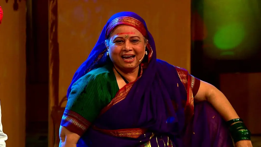 A Scene from the Play 'Gadhavacha Lagna' | Zee Natya Gaurav Puraskar 2016 