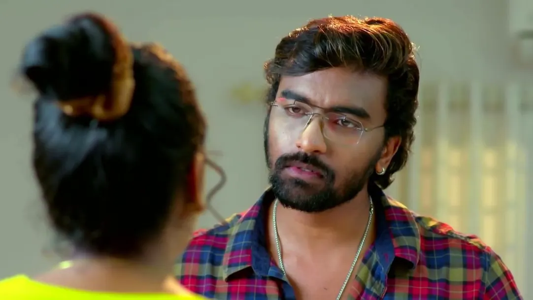 Sharath Tells Pooja about Bhavana | Pranayavarnangal 