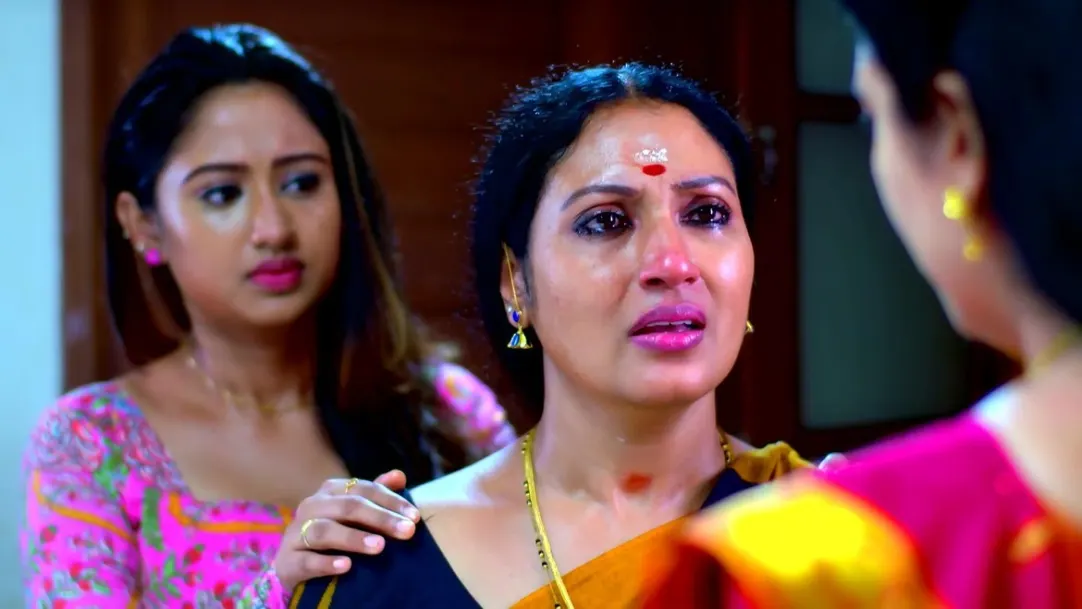 Manju Consoles Ami | Pranayavarnangal 