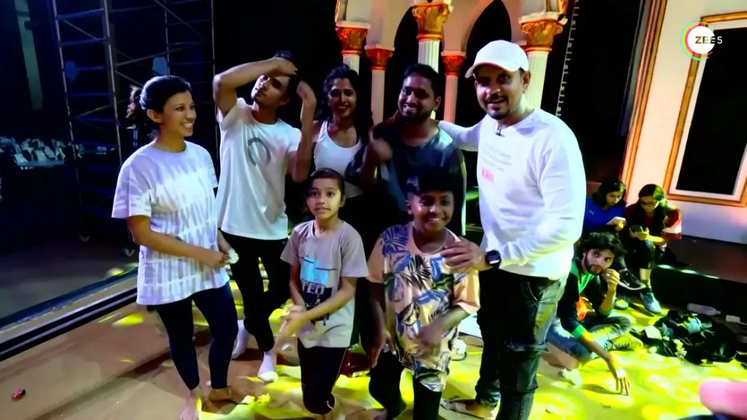 Akul Balaji Gives a Behind-the-Scenes Tour | Zee Kutumbam Awards 2022 17th October 2022 Webisode