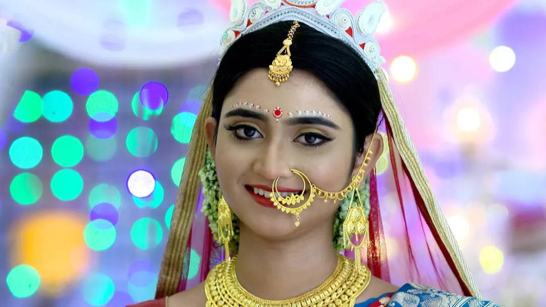 Watch Jagadhatri Latest Episodes Online Exclusively on ZEE5
