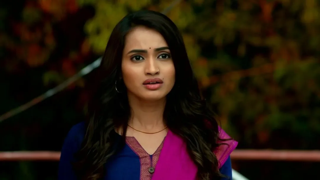 Rajni's Words Puzzle Veena | Hrudayee Preet Jagate 