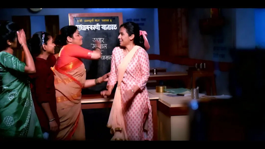 Asmi's Humorous Note for the Customers | Lavangi Mirchi | Promo