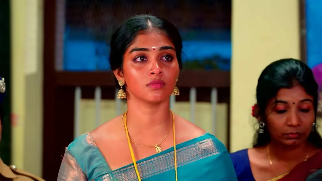 Karthigai Deepam - March 22, 2023 - Episode Spoiler