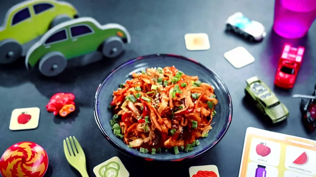 Tempting Recipe of 'Desi Chapati Noodles' | Junior Menu 