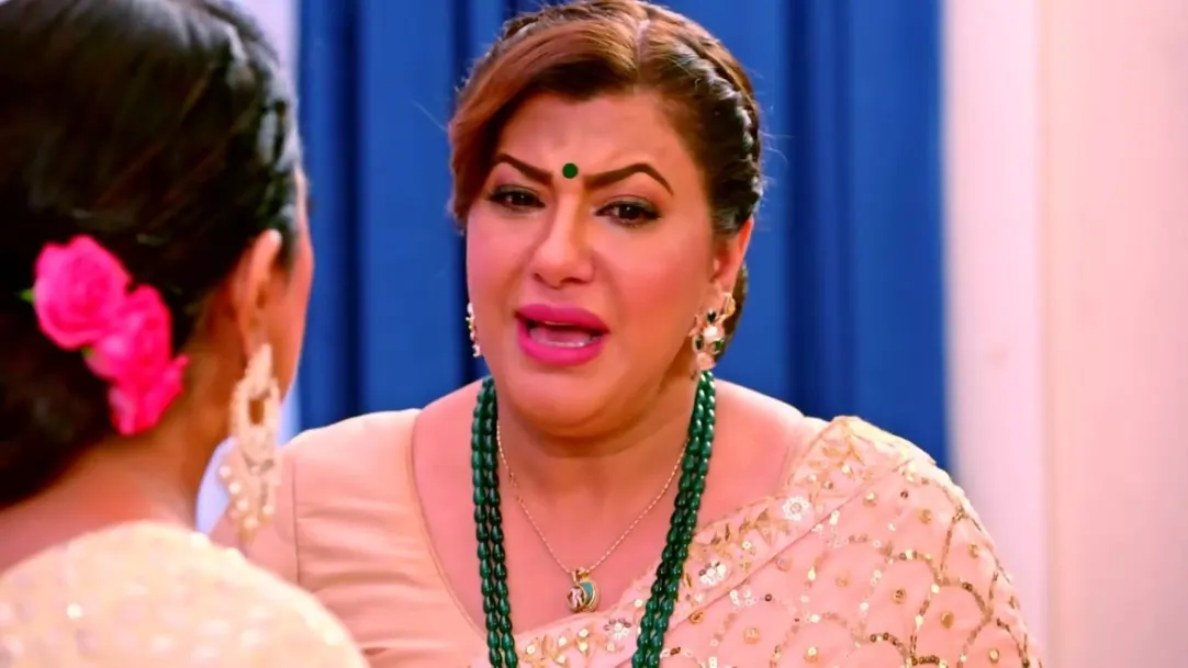 Rakhi Tells Kareena about Shaurya's Actions | Kundali Bhagya 