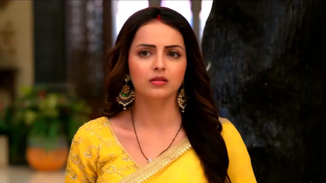 Gauri earrings hotsell in ishqbaaz online