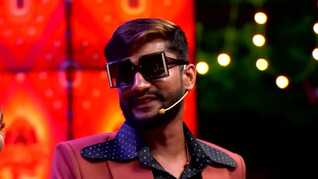 Yashaswini and Gilli Nata's Rocking Entry 