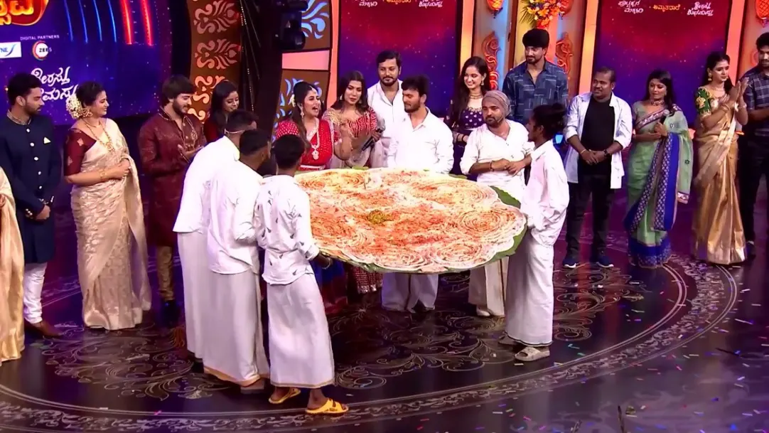 Anushree Is Presented with a Huge Benne Dosa 