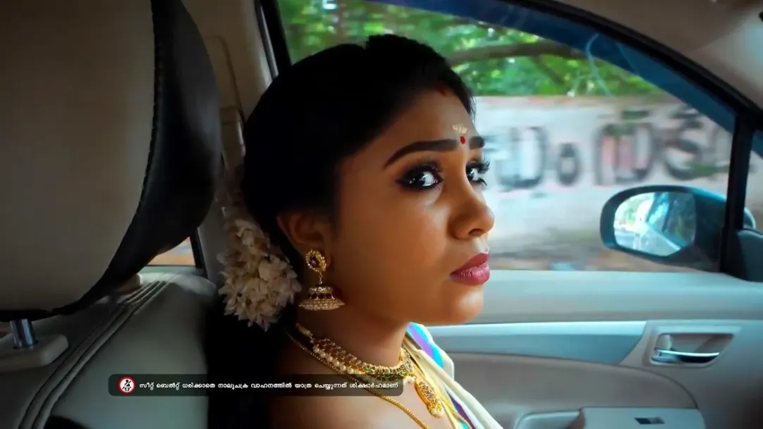 Parvathy Shares Her Woes with Vishal | Parvathy 