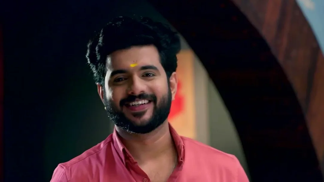 Sandip Brings Kiran for the Feast | Sudhamani Supera 