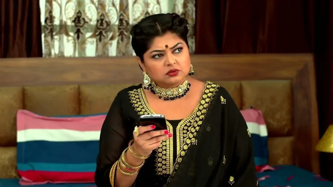 Kammo Asks Ginny a Question | Geet Dholi 