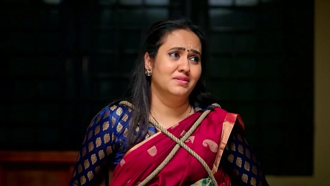 Dhruva Questions Suhasini about His Father | Gattimela 