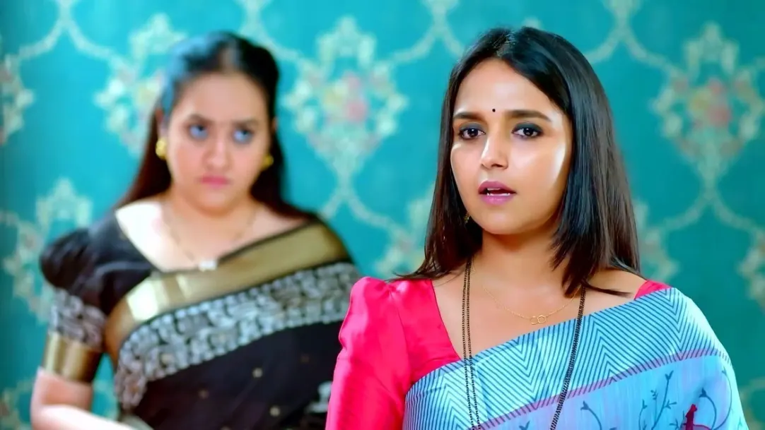 Suhasini Questions Amulya's Decision | Gattimela 