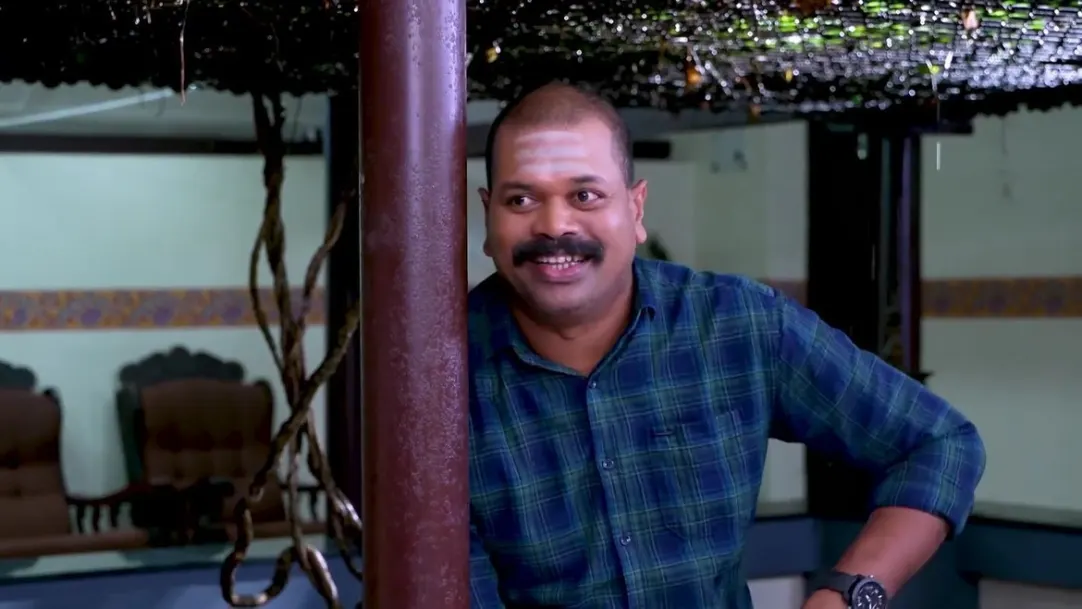 Rugmini Confesses Her Love to Panki Ammavan 13th November 2023 Webisode