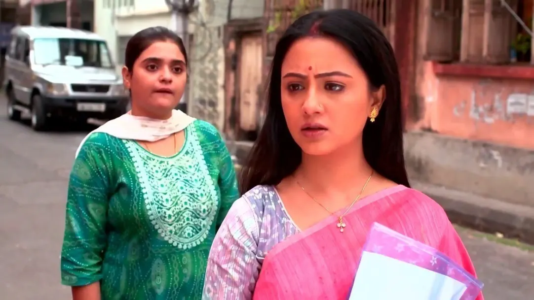 Shimul Teaches Parag a Lesson | Kar Kache Koi Moner Katha 