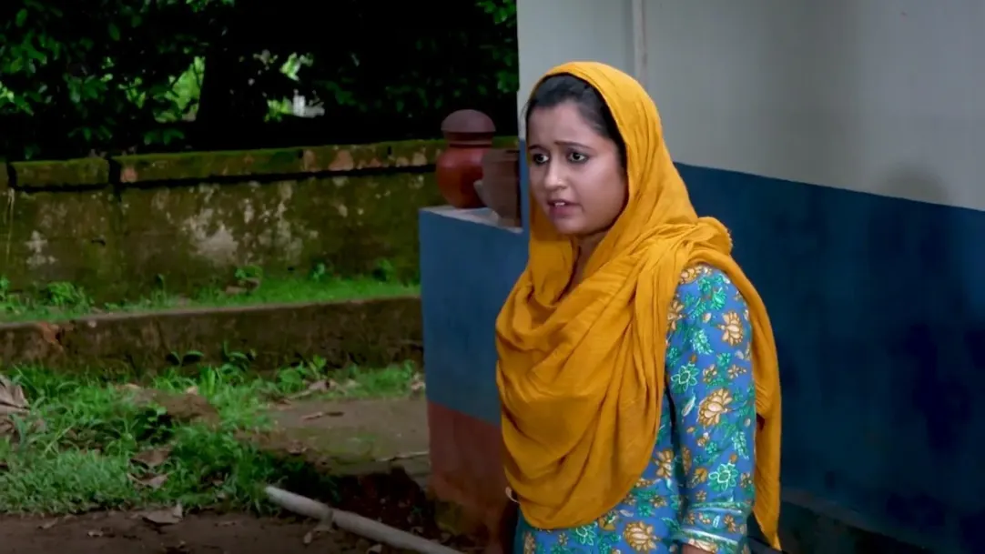 Rugmini Lashes Out at Uthaman 24th November 2023 Webisode