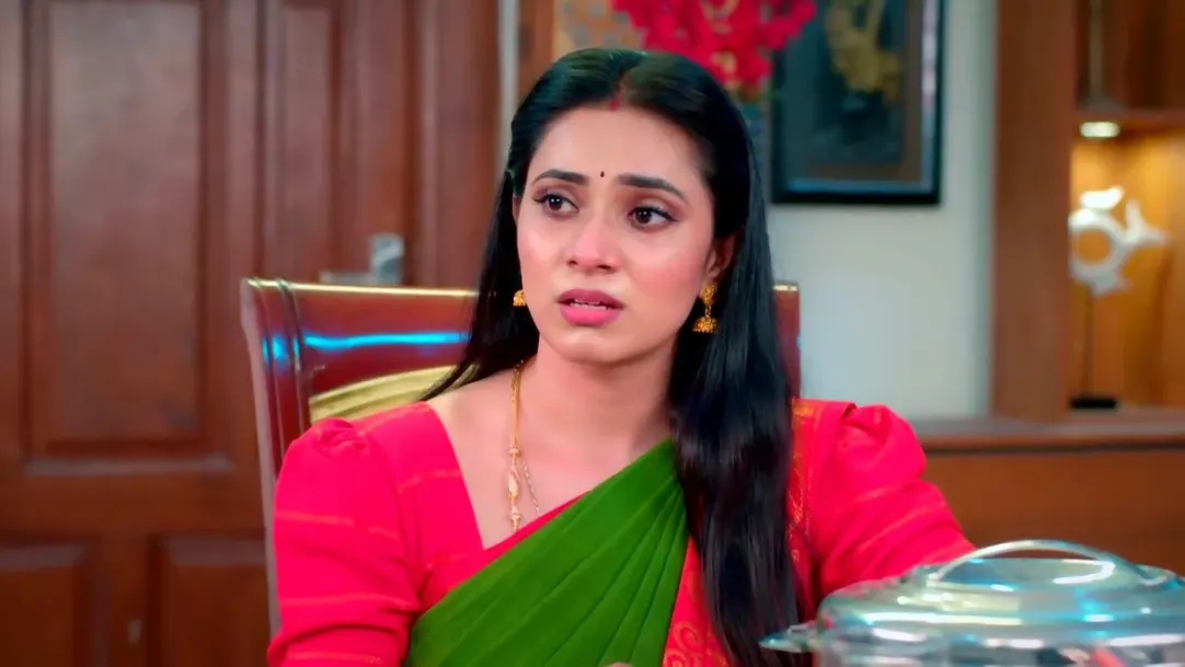 Karthigai Deepam - November 22, 2023 - Best Scene 