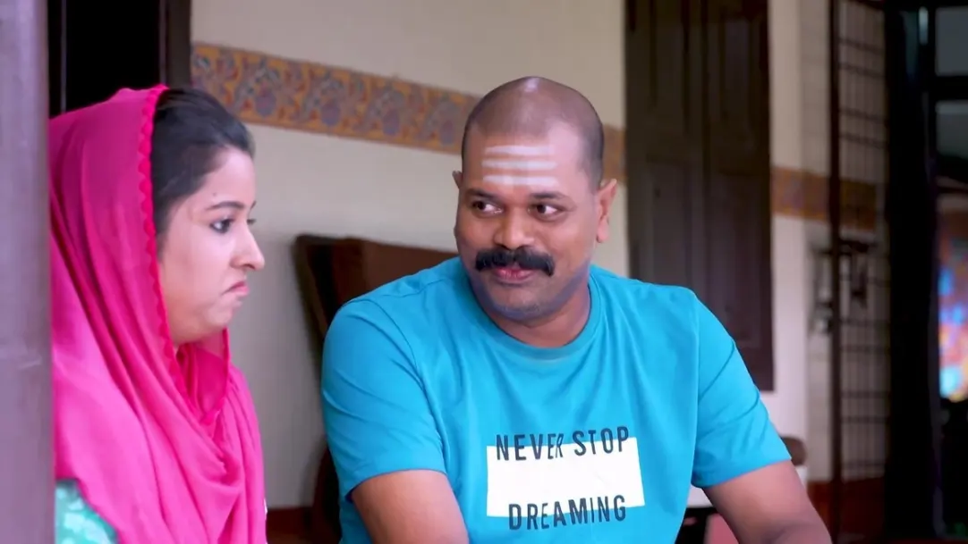 Uthaman Talks to Shahina | Wife Is Beautiful 