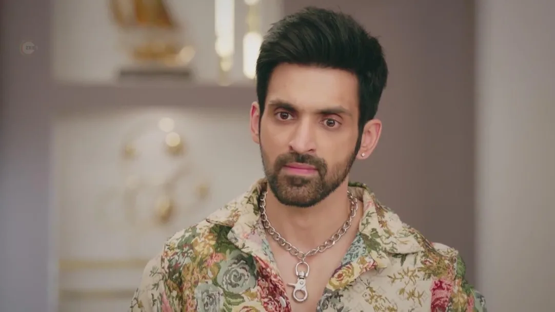 Virat Saves Amruta from a Fall 6th February 2024 Webisode