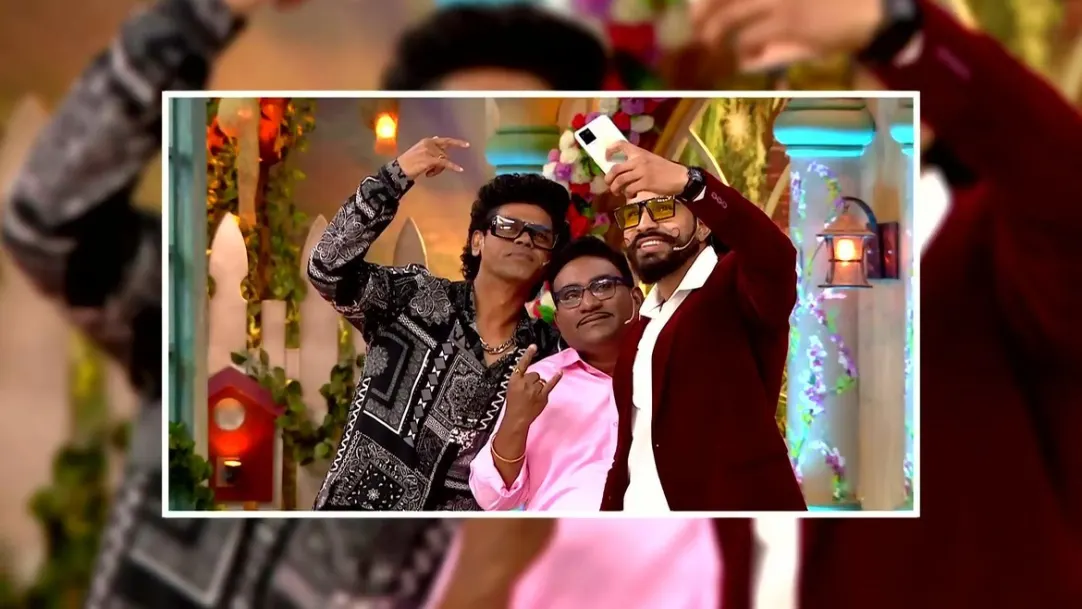 A Fan Comes to Meet Siddharth Jadhav 