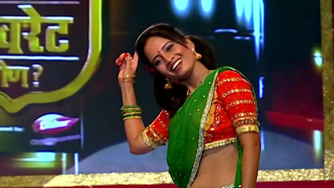 Smita Tambe's Energetic Dance | Maharashtracha Favourite Kon? 2010 