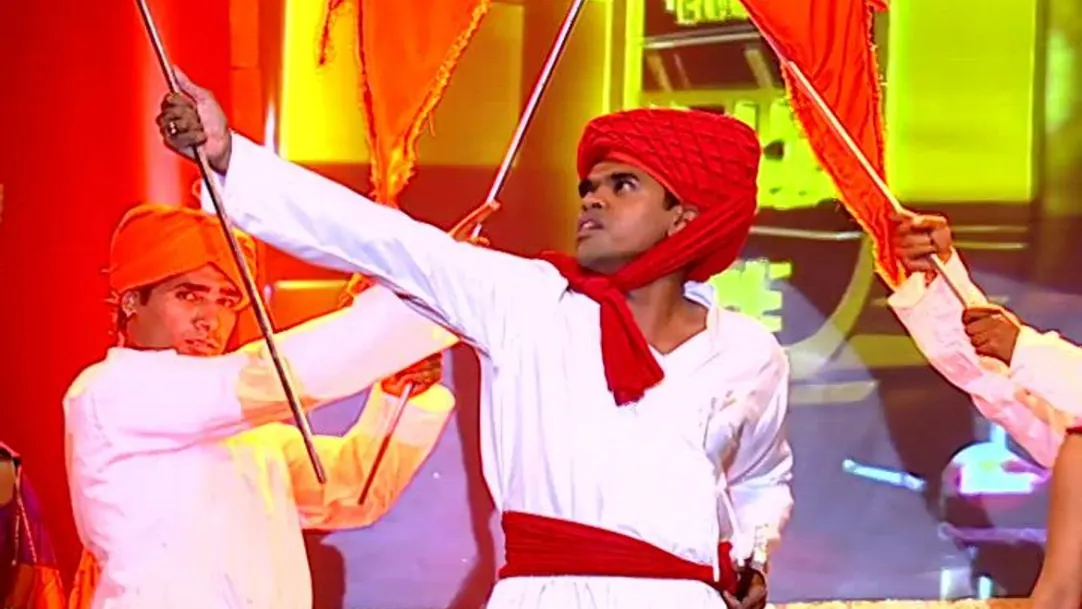 Siddharth Jadhav's Dance on Popular Songs | Maharashtracha Favourite Kon? 2010 