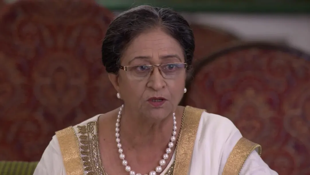 Iniya Iru Malargal (Tamil) | July 11, 2018 | Webisode | Zee Tamil 11th July 2018 Webisode