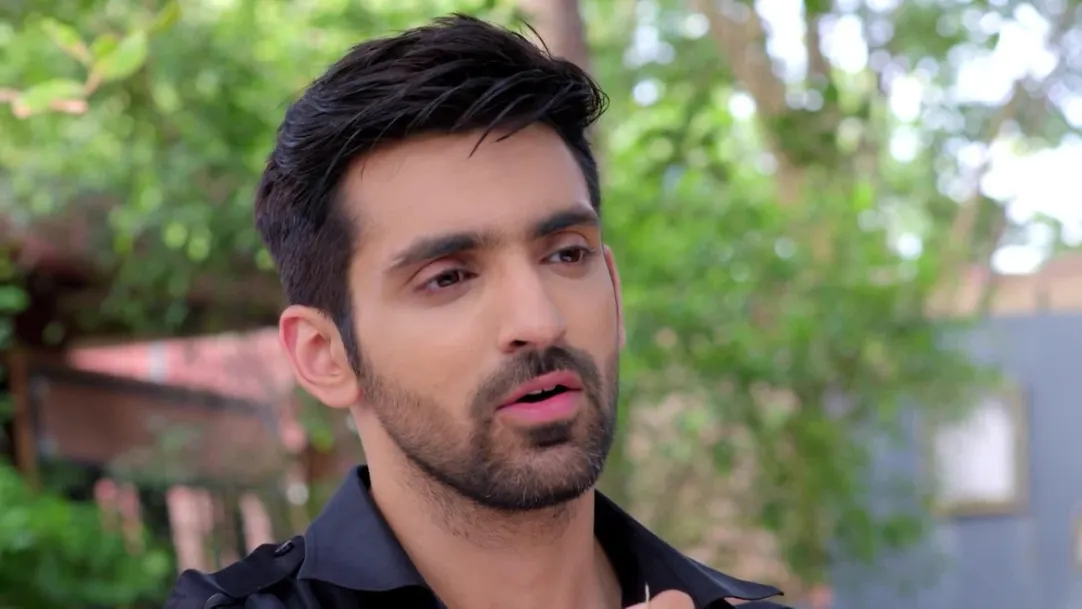 Meera Argues With Vivaan and Leaves - Kaleerein Highlights 