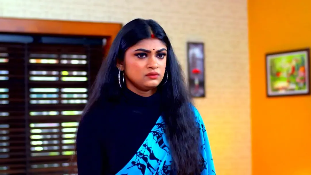Kumaran Decides to Sell his House 17th May 2021 Webisode