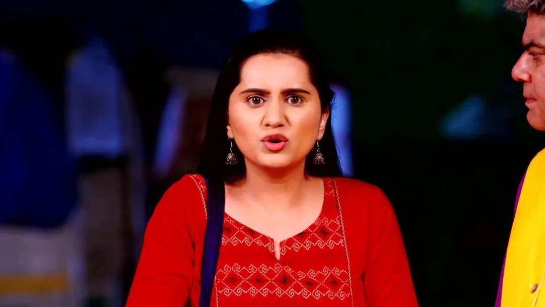 Naina Tries to Spend Time with Vikramjeet 20th April 2021 Webisode
