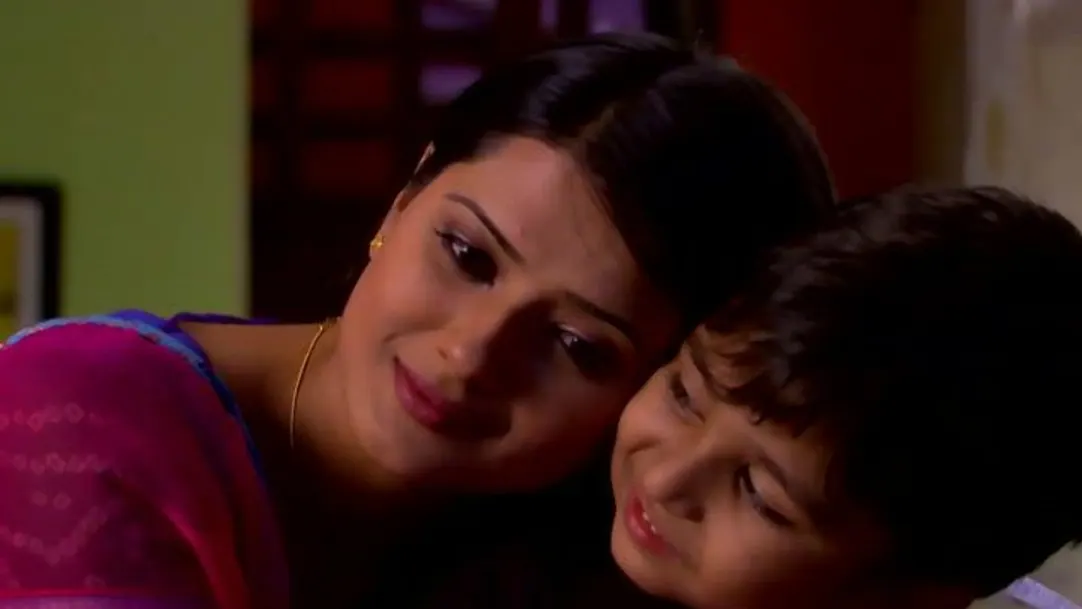 Aarti Hides Her Tears | Punar Vivaah 