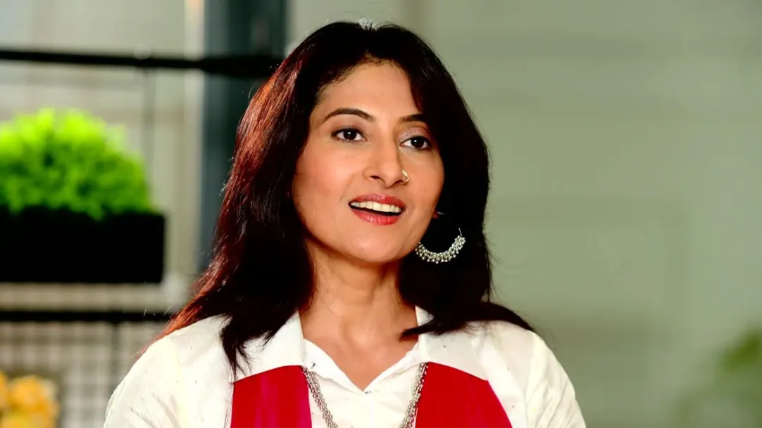 Tujhya Majhya Sansarala Ani Kaay Hawa - August 30, 2021 - Scene 