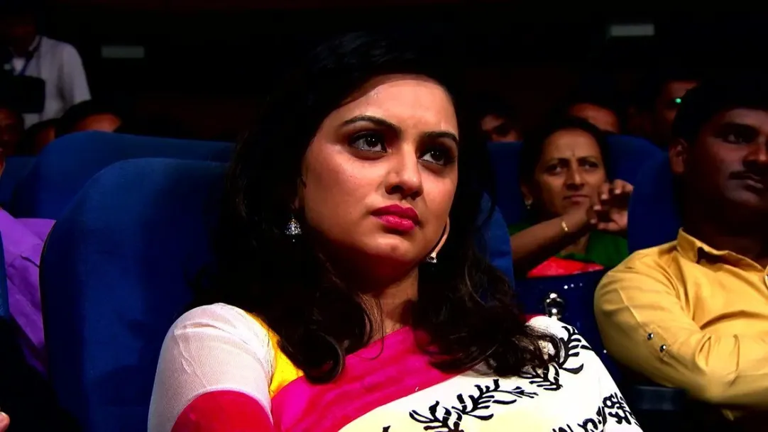 An Act Based on a Suitor | Chala Hawa Yeu Dya 
