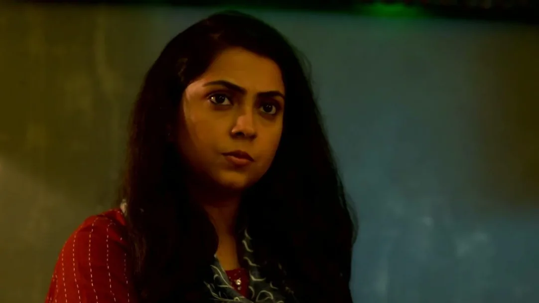 Tandel Finds Anuja's Scarf | Ti Parat Aaliye 