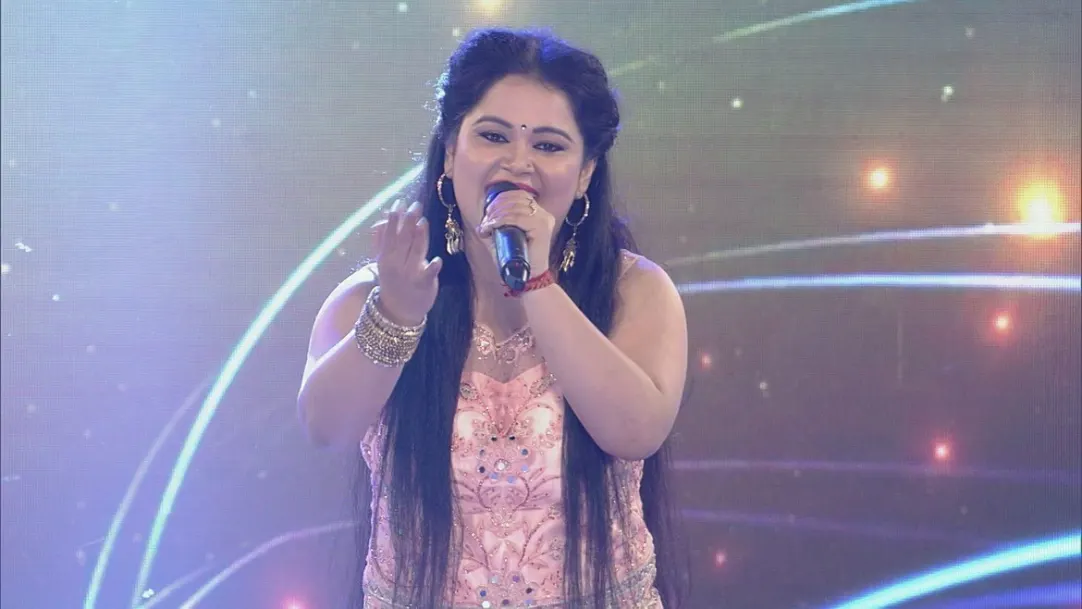 Anu Dubey's melodious performance 