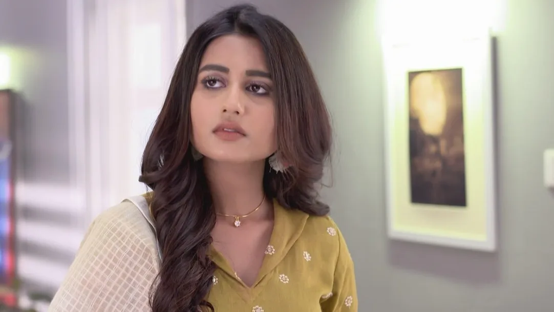 Radhika feels confused 